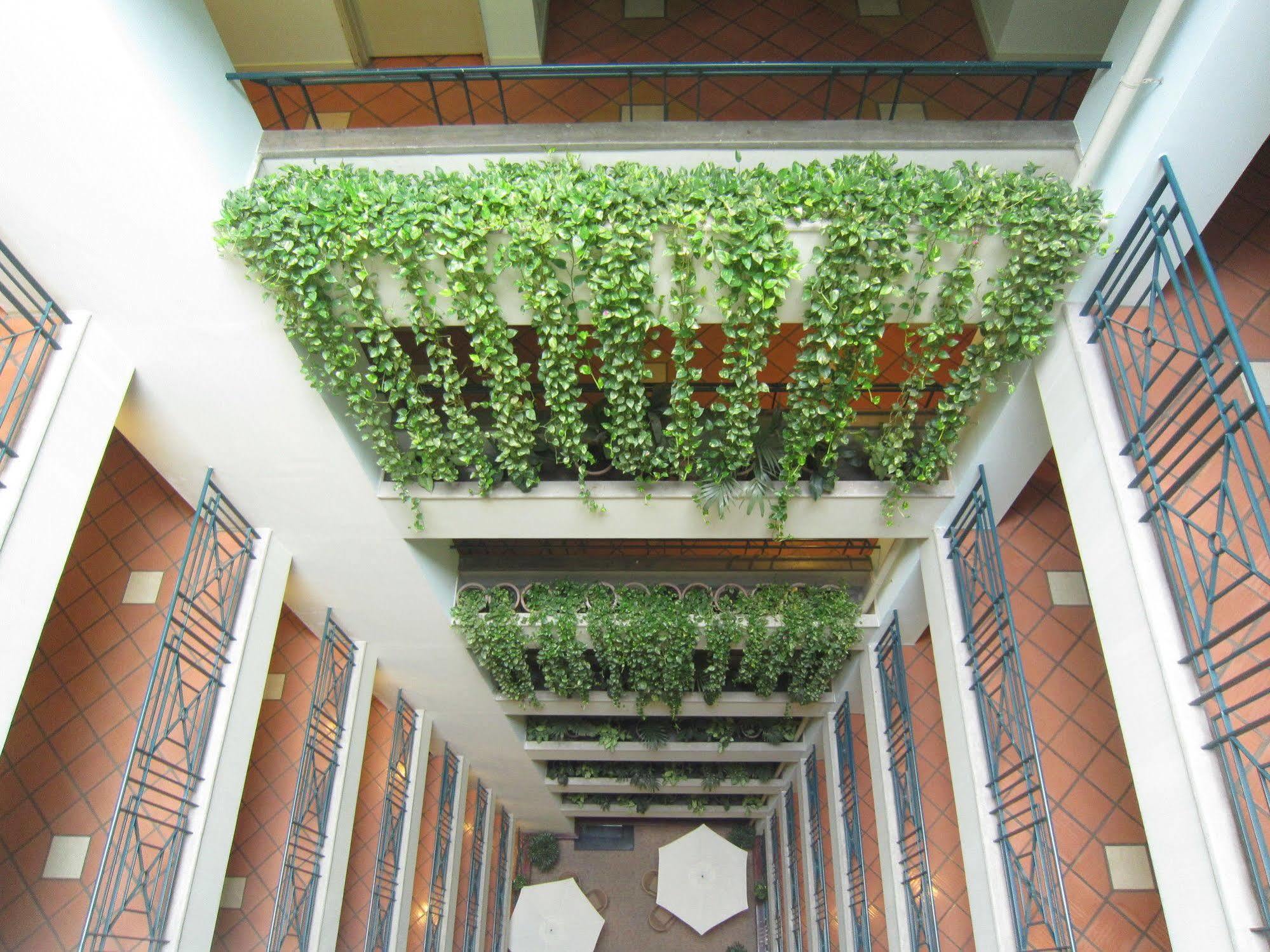 Saigon Court Serviced Apartment Хошимин Екстериор снимка
